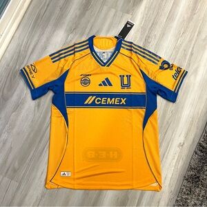 Adidas Tigres UANL 2025/26 home jersey